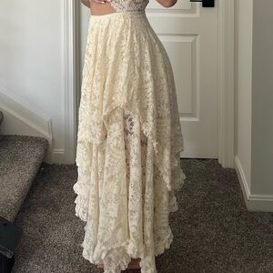 Elegant Cream Lace Gown buckle